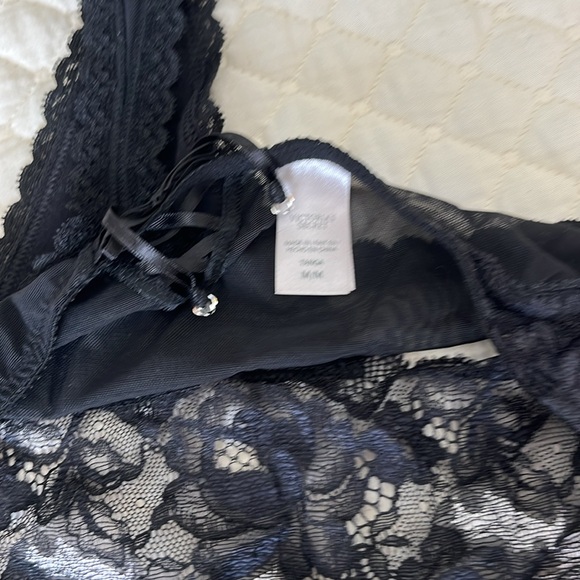 Victoria’s Secret M Demi bra thong sexy set - Picture 7 of 10
